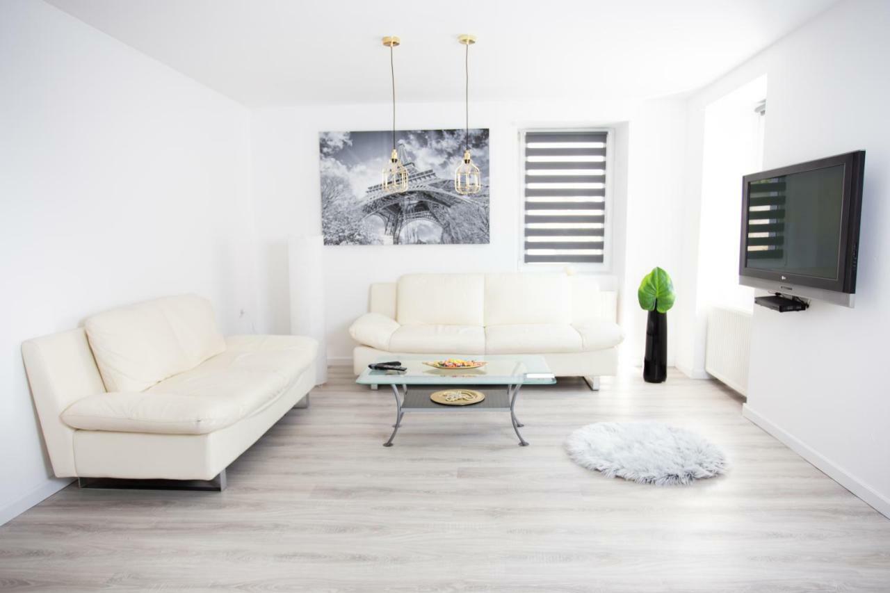 Villa Hillside Apartment Jesenice Buitenkant foto
